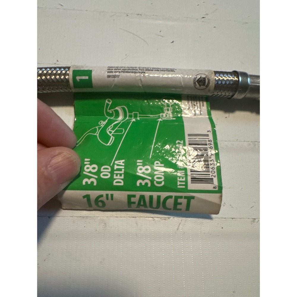 Delta 16 Inch Faucet Supply Line Silver‎ 3/8 OD x 3/8 Compression Braided Steel